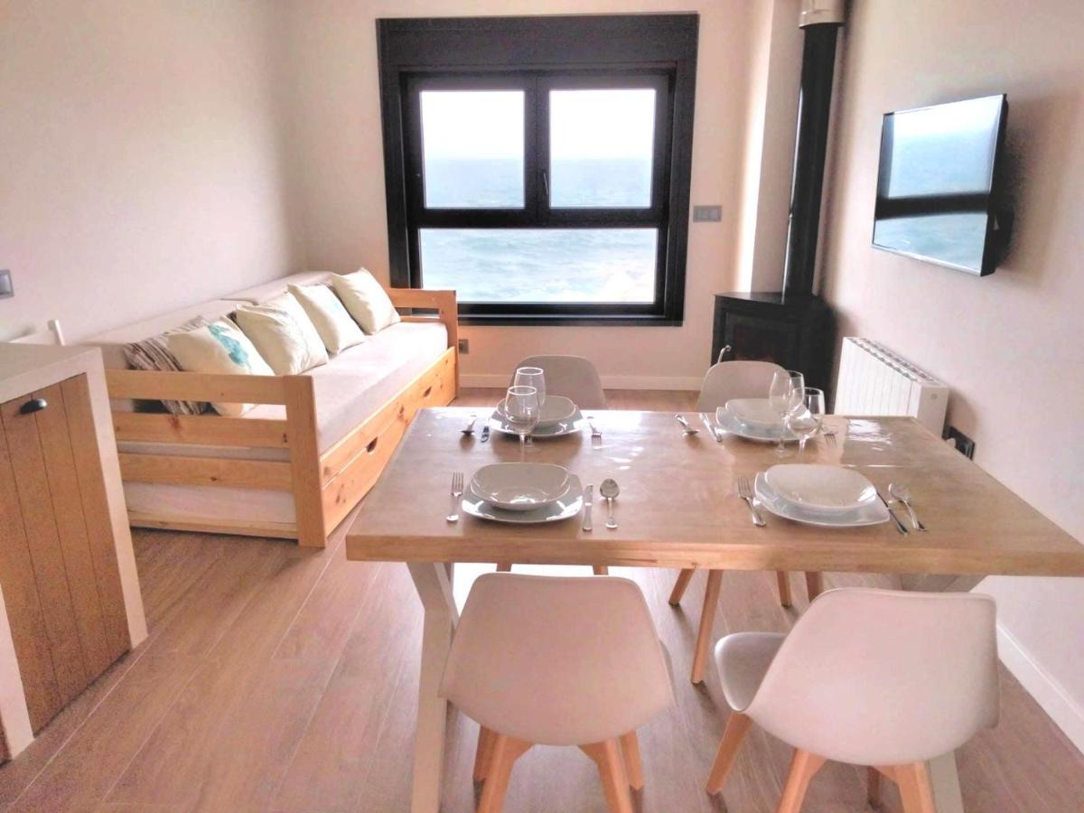 Vila Mariña. Casa marinera con terraza sobre el mar en Caión Cayón Exterior foto